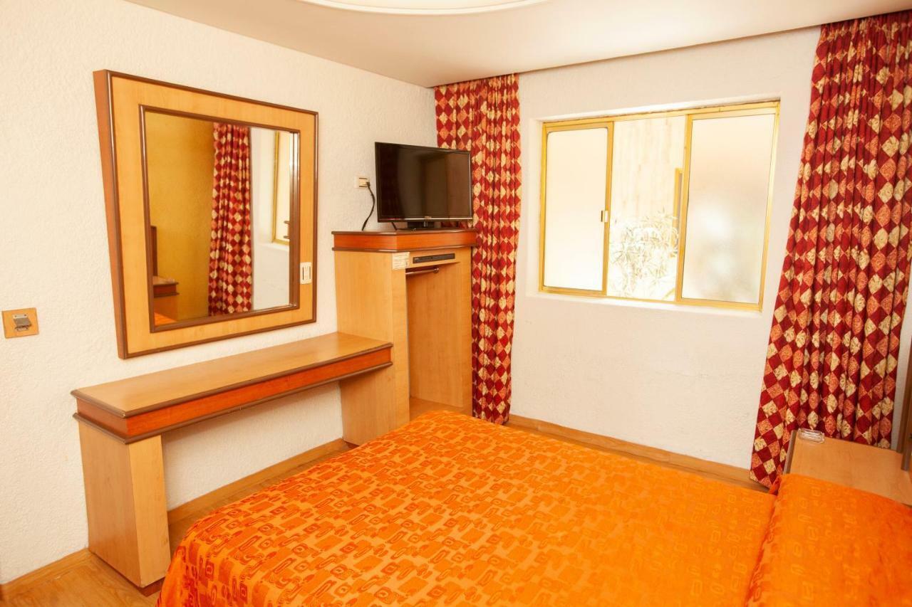 Hotel Tres Colonias - Solo Adultos مدينة مكسيكو المظهر الخارجي الصورة