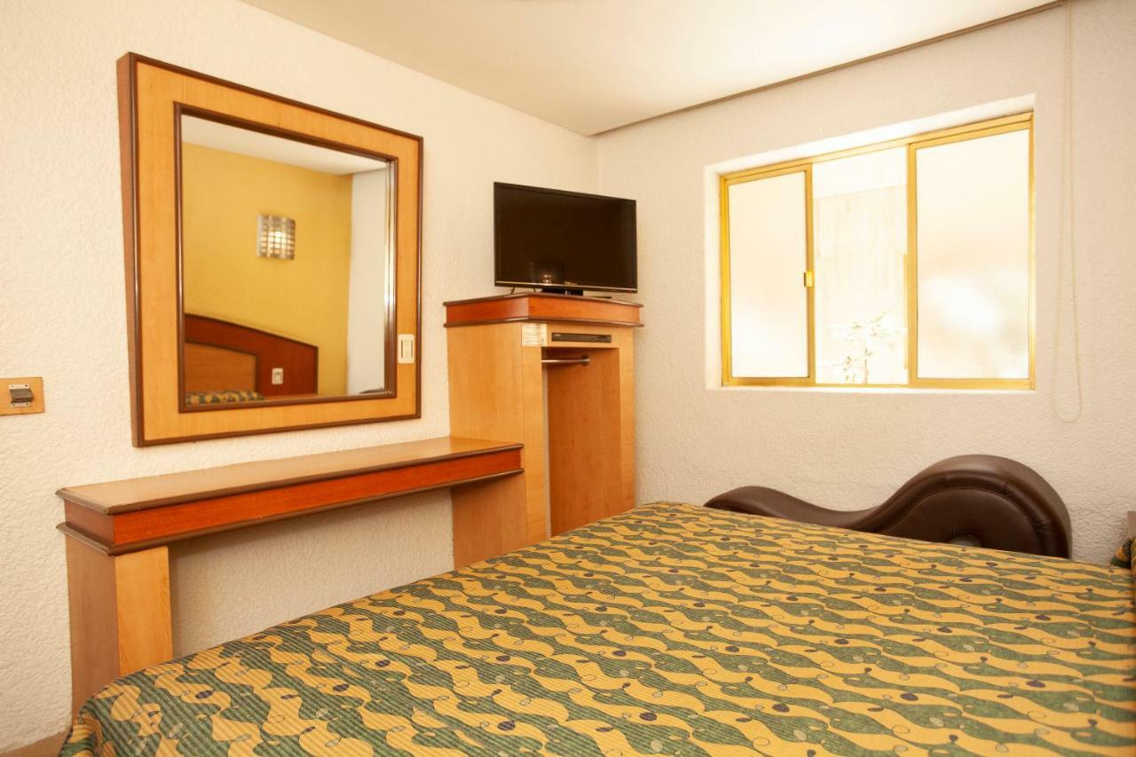 Hotel Tres Colonias - Solo Adultos مدينة مكسيكو المظهر الخارجي الصورة