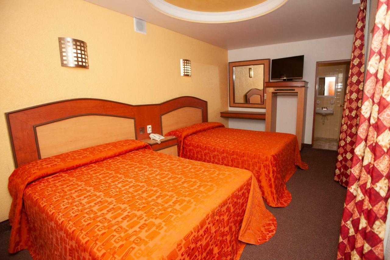 Hotel Tres Colonias - Solo Adultos مدينة مكسيكو المظهر الخارجي الصورة